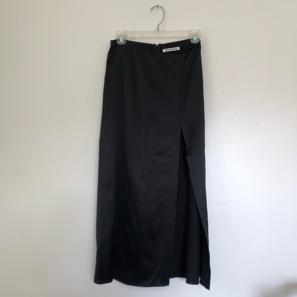 Reformation Pigalle Satin Skirt Black Size 4